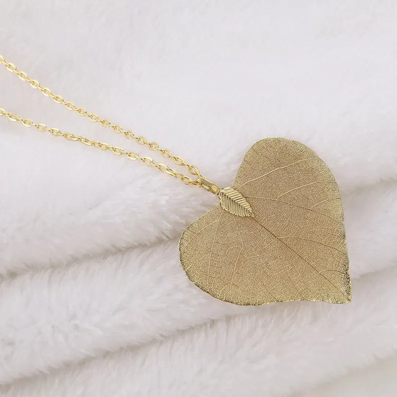 Heart Leaf Pendant Necklace