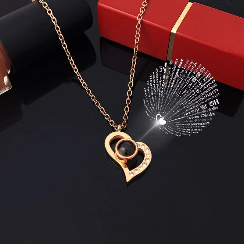 Heartfelt Projection Love Necklace
