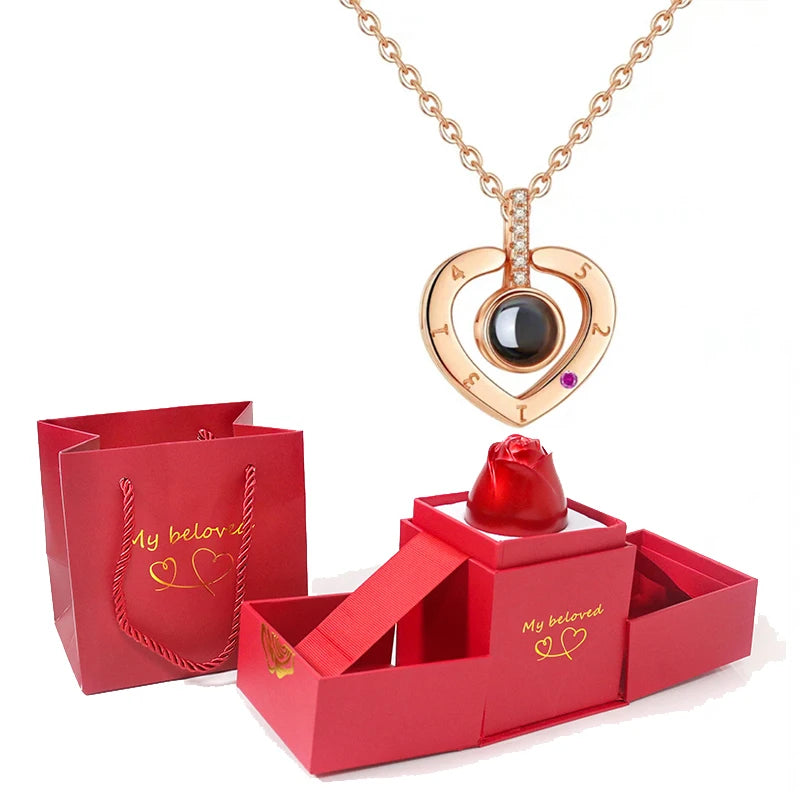 Heartfelt Projection Love Necklace