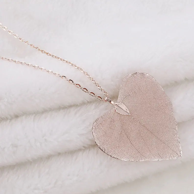 Heart Leaf Pendant Necklace