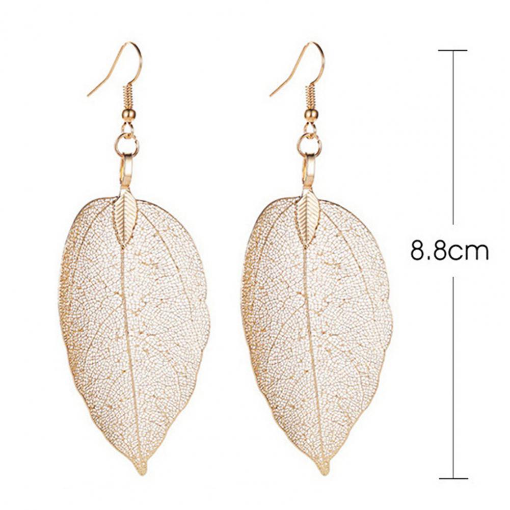 Chic Leaf Drop Earrings