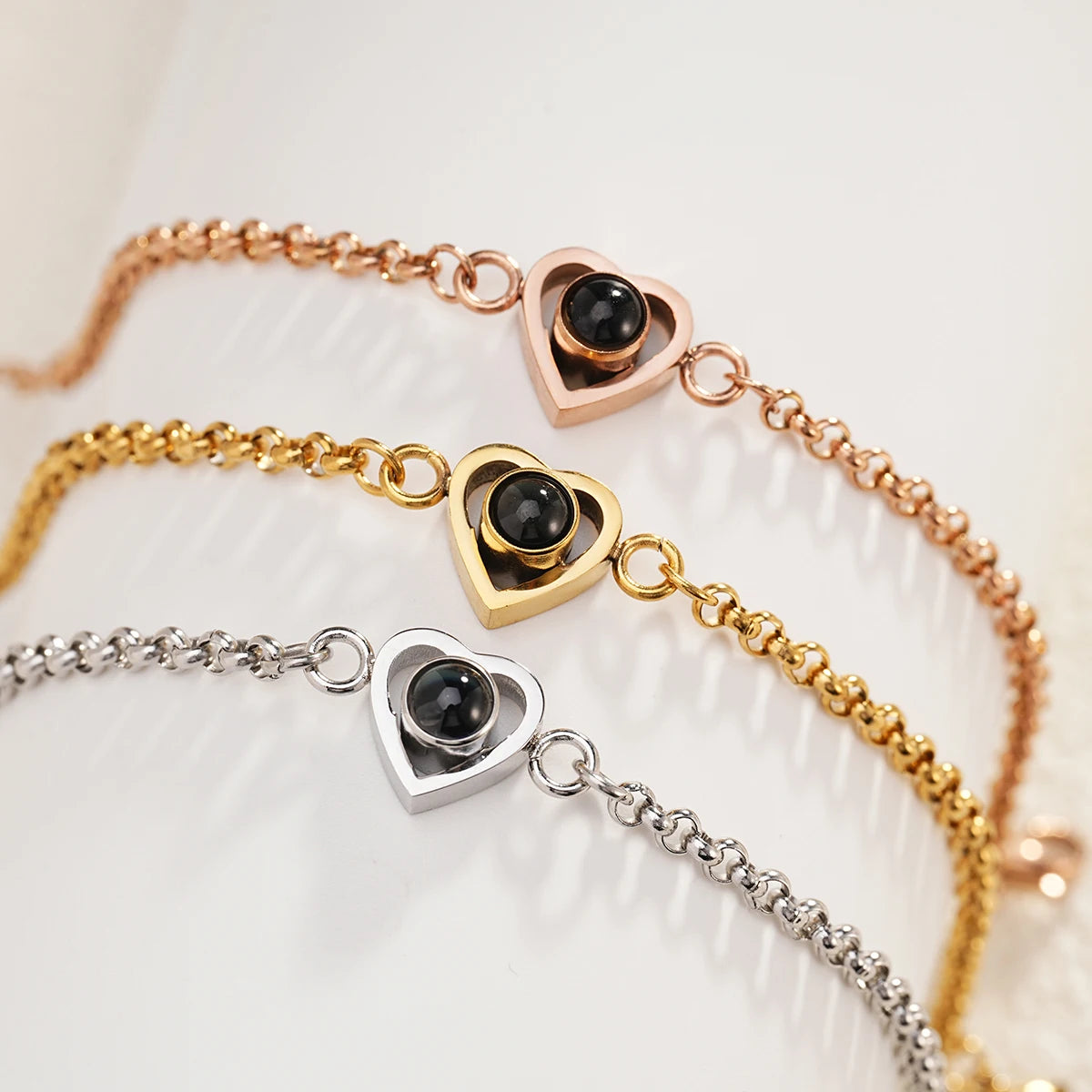 Heartfelt Projection Charm Bracelet