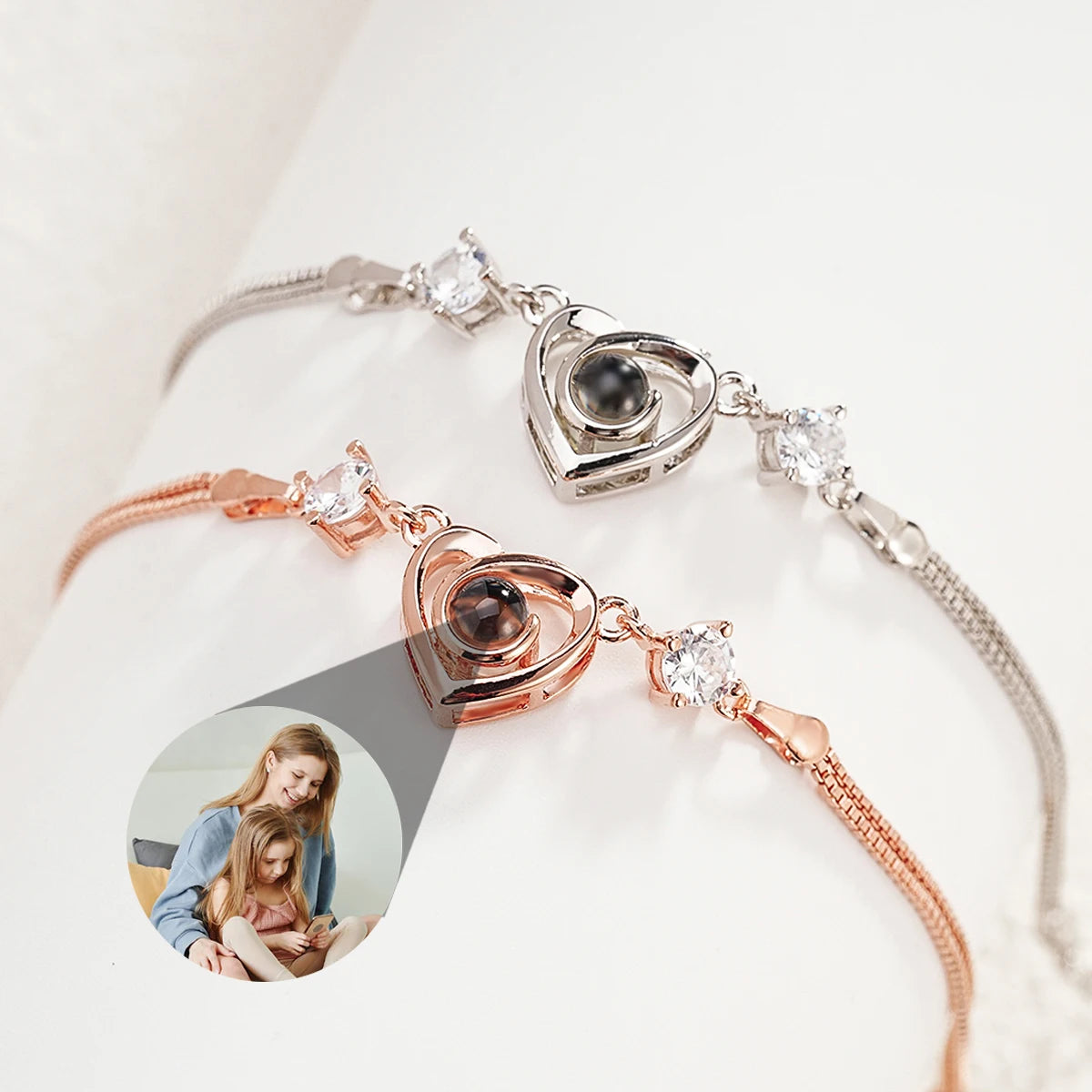 Heartfelt Projection Charm Bracelet