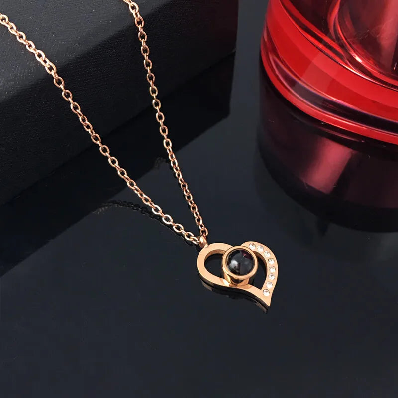 Heartfelt Projection Love Necklace