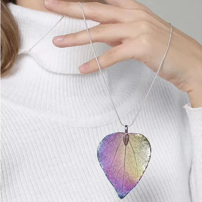 Heart Leaf Pendant Necklace