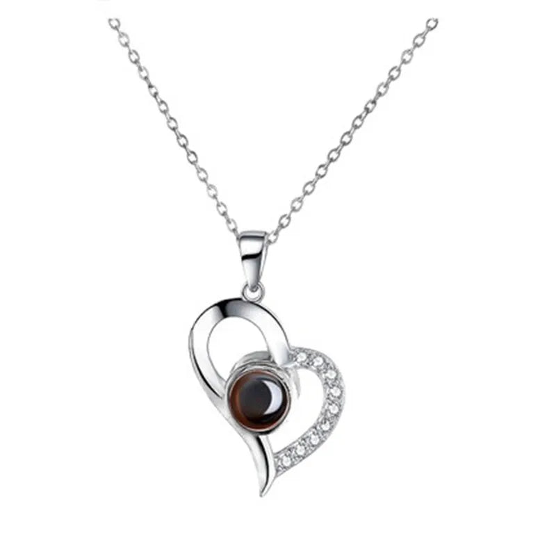 Heartfelt Projection Love Necklace
