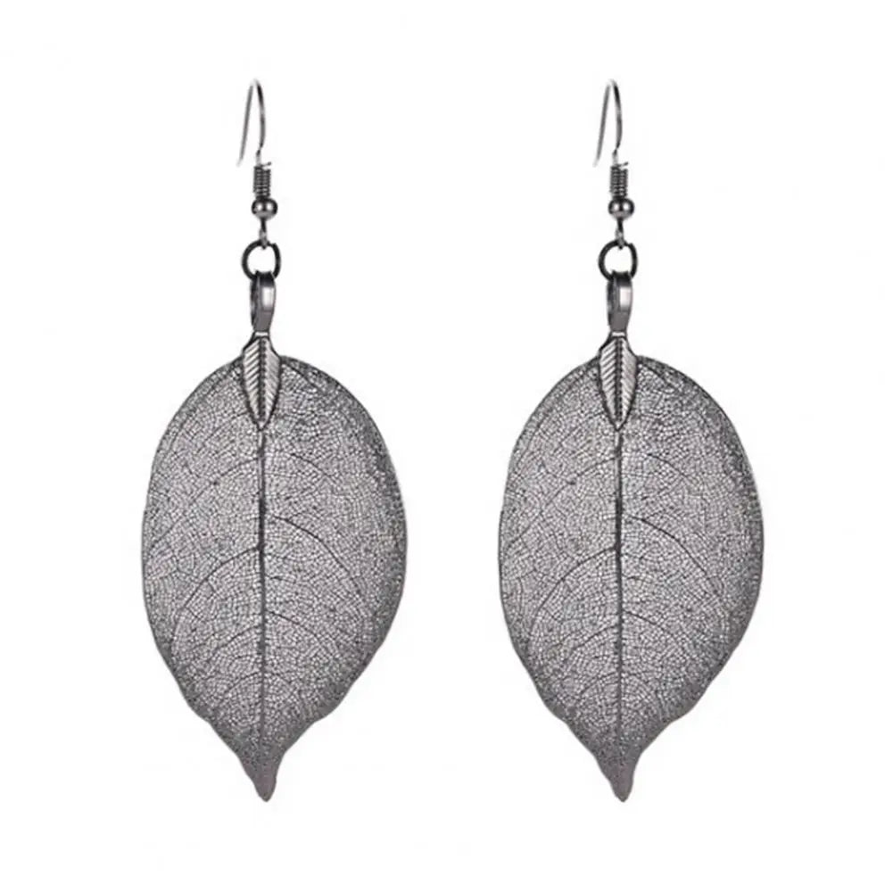 Chic Leaf Drop Earrings