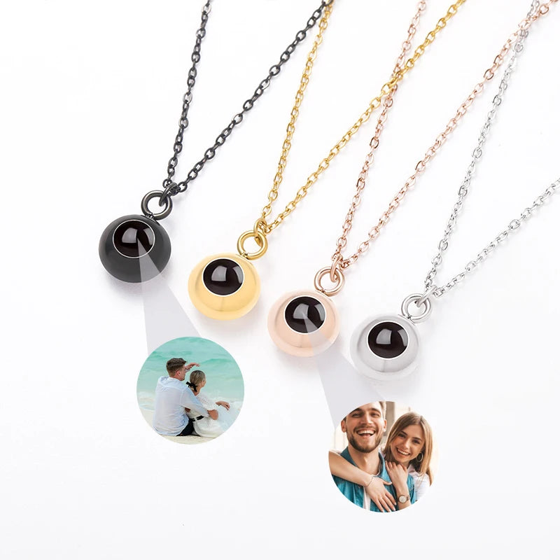 Memory Projection Circle Necklace